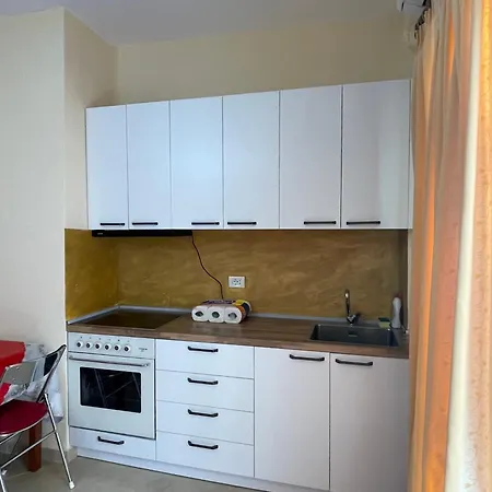 Red Apartman